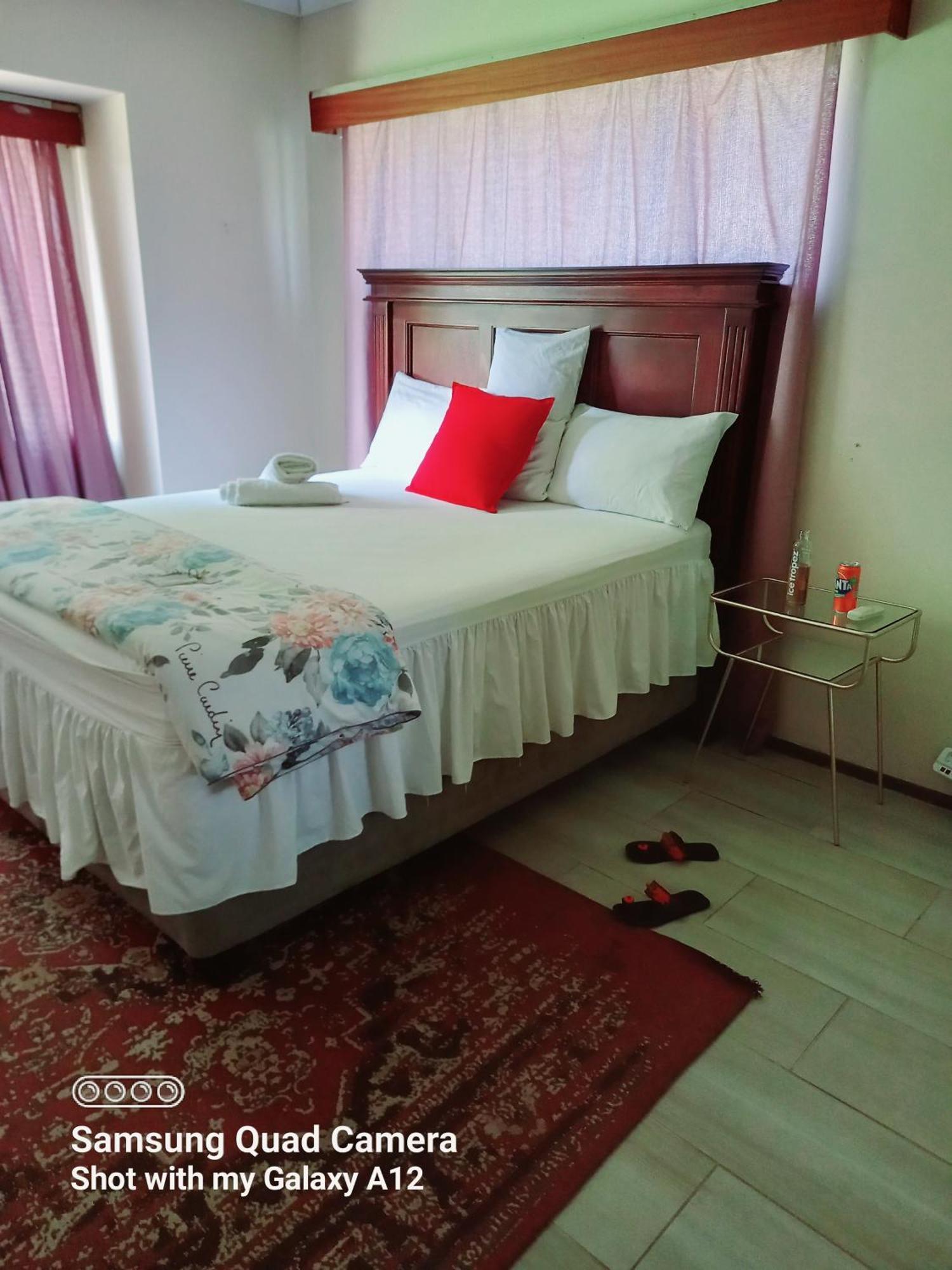 Secret Guest House Pietermaritzburg Luaran gambar