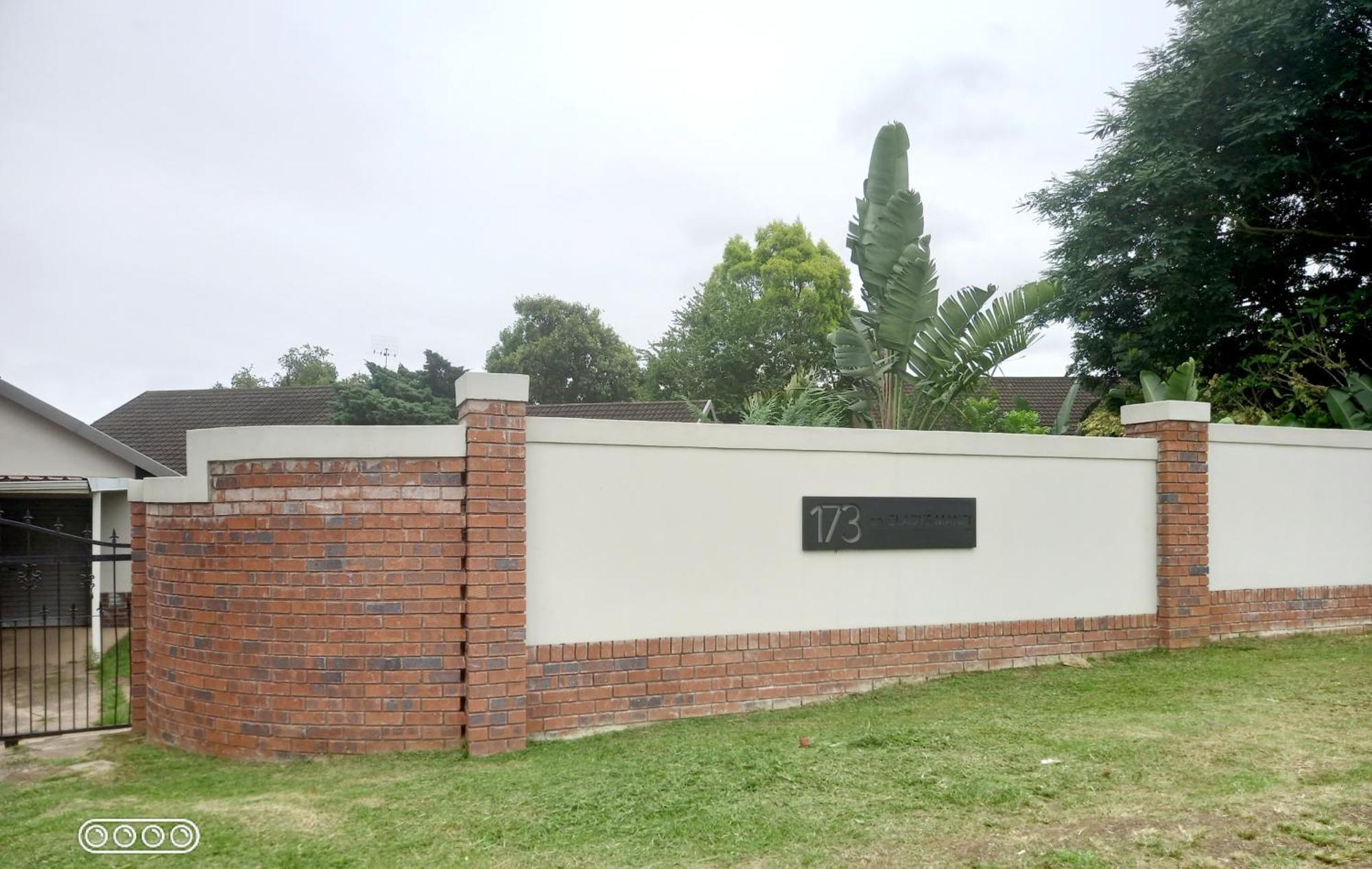 Secret Guest House Pietermaritzburg Luaran gambar