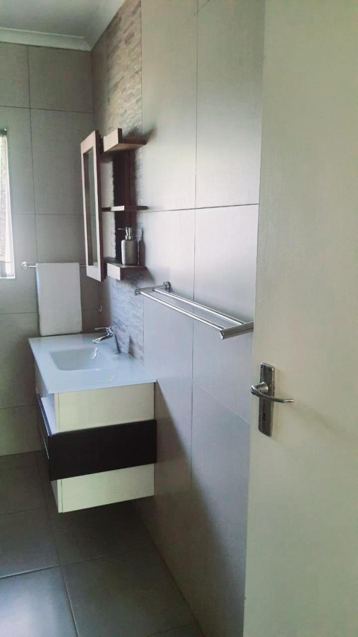 Secret Guest House Pietermaritzburg Luaran gambar