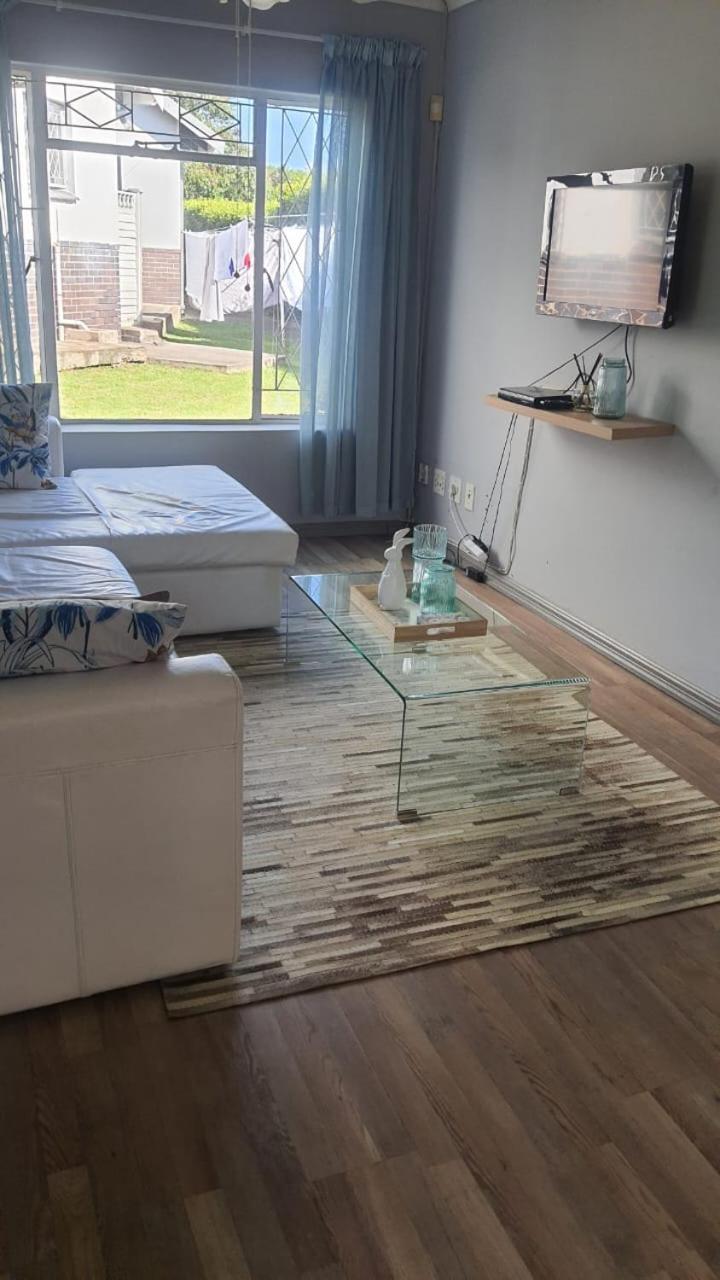 Secret Guest House Pietermaritzburg Luaran gambar