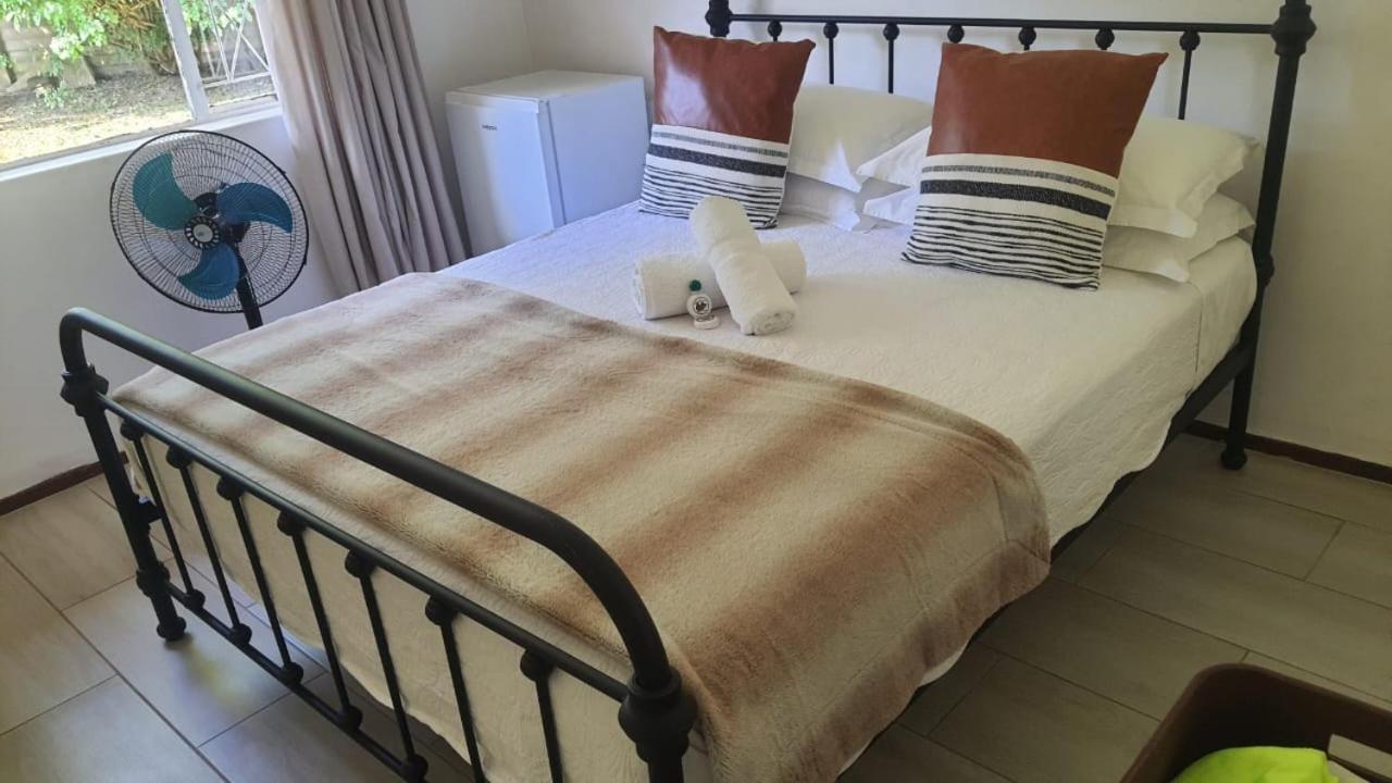 Secret Guest House Pietermaritzburg Luaran gambar